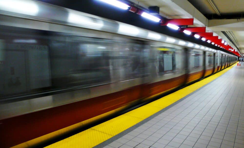 MBTA Union Workers Approve New Contract Sampan